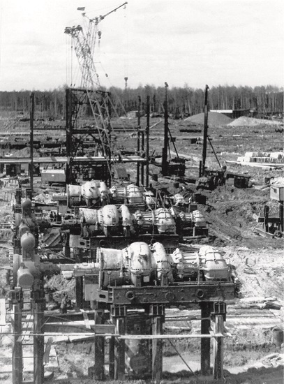Строительство КС-4 (Фото из архива ООО "Газпром трансгаз Сургут")