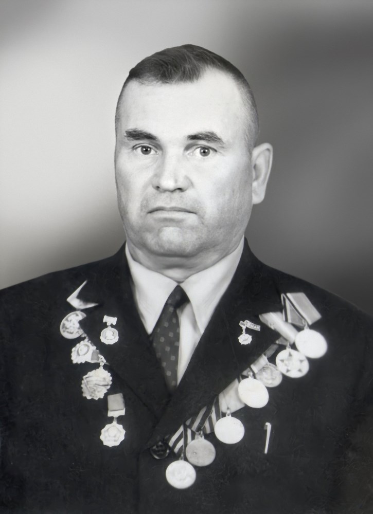 Агарков Иван Васильевич (Фото из семейного архива)