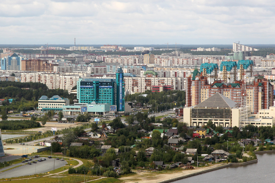 Сотрудники ООО "Газпром трансгаз Сургут" трудятся на благо своей компании и города