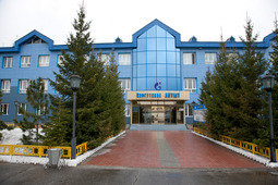 Административное здание Сургутского ЛПУМГ