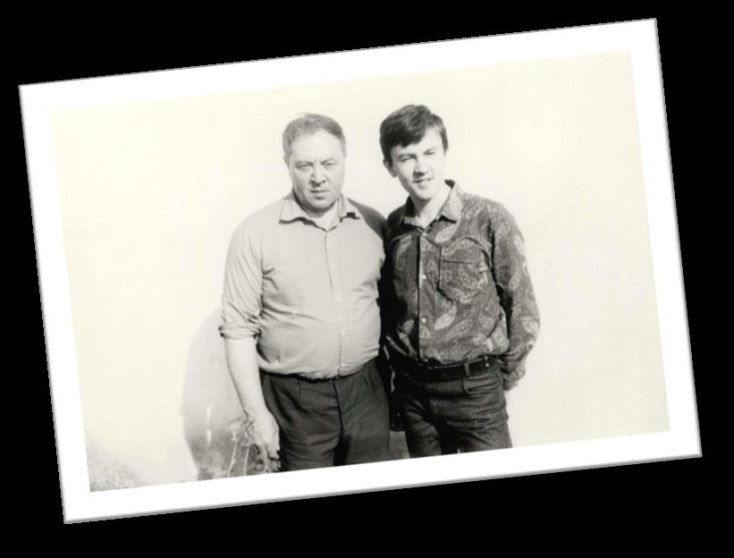 1983г. Отец и сын (Фото из семейного архива Кустова)