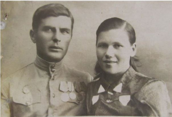 Григорий Паршин и его жена Варвара. Фотографии из семейного архива