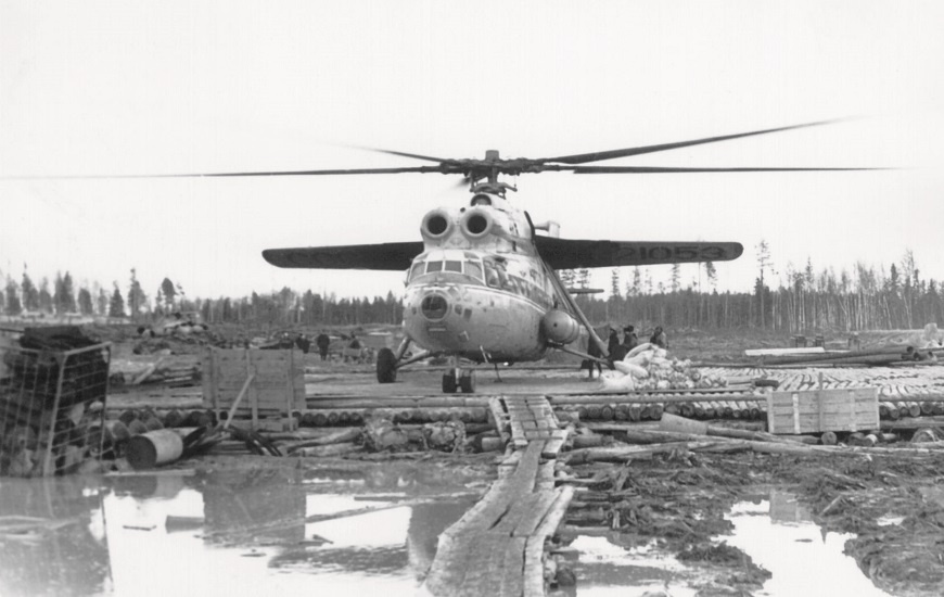Ми-6, перелет на новый участок трассы. 1978 год. (Фото из архива ООО "Газпром трансгаз Сургут")