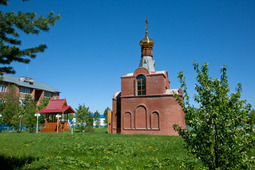Православная часовня в жилом поселке Аганской промплощадки