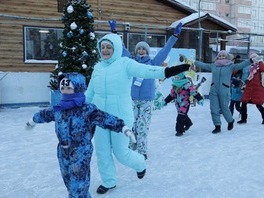 Участники праздника активно включались в игры и забавы (Фото — Юрий Меремкулов)