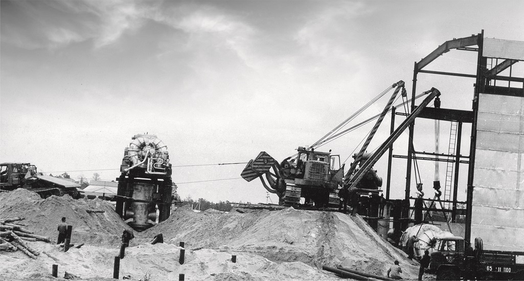 Начало строительства Ортьягунского ЛПУМГ. 1978 год (Фото из архива ООО "Газпром трансгаз Сургут")