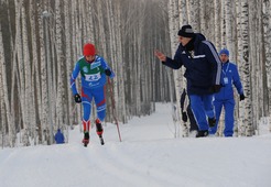 Елена Слушкина стала чемпионкой на дистанции два километра классическим стилем.